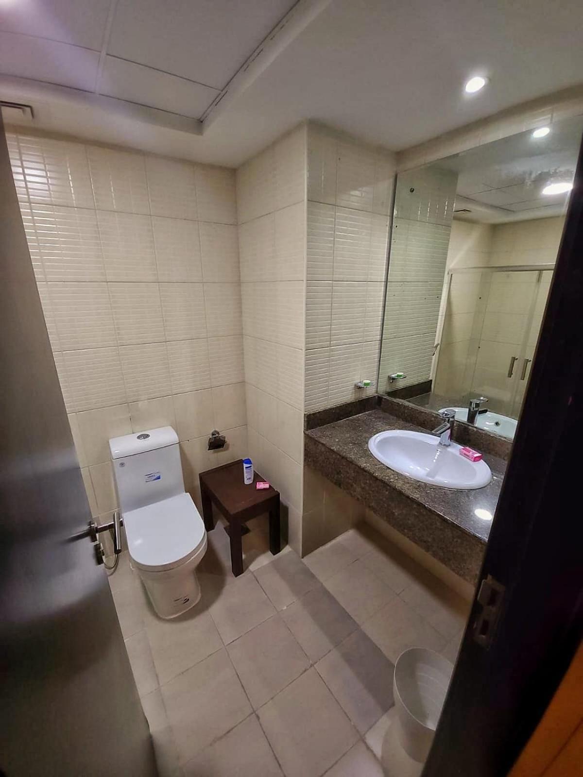 Апартаменти 1 Bhk - Concorde Tower - Jlt Cluster H Дубай Екстер'єр фото